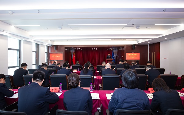 HTH.COM-华体会(中国)召开党委理论学习中心组（扩大）三月学习会暨党支部书记述职评议会